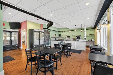 742 Amity Road Bethany CT 06524