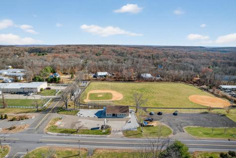 742 Amity Road Bethany CT 06524
