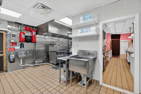 742 Amity Road Bethany CT 06524