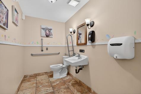 742 Amity Road Bethany CT 06524