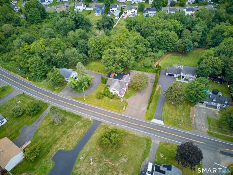 605 Foxon Road North Branford CT 06471