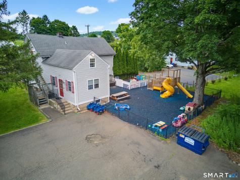 605 Foxon Road North Branford CT 06471