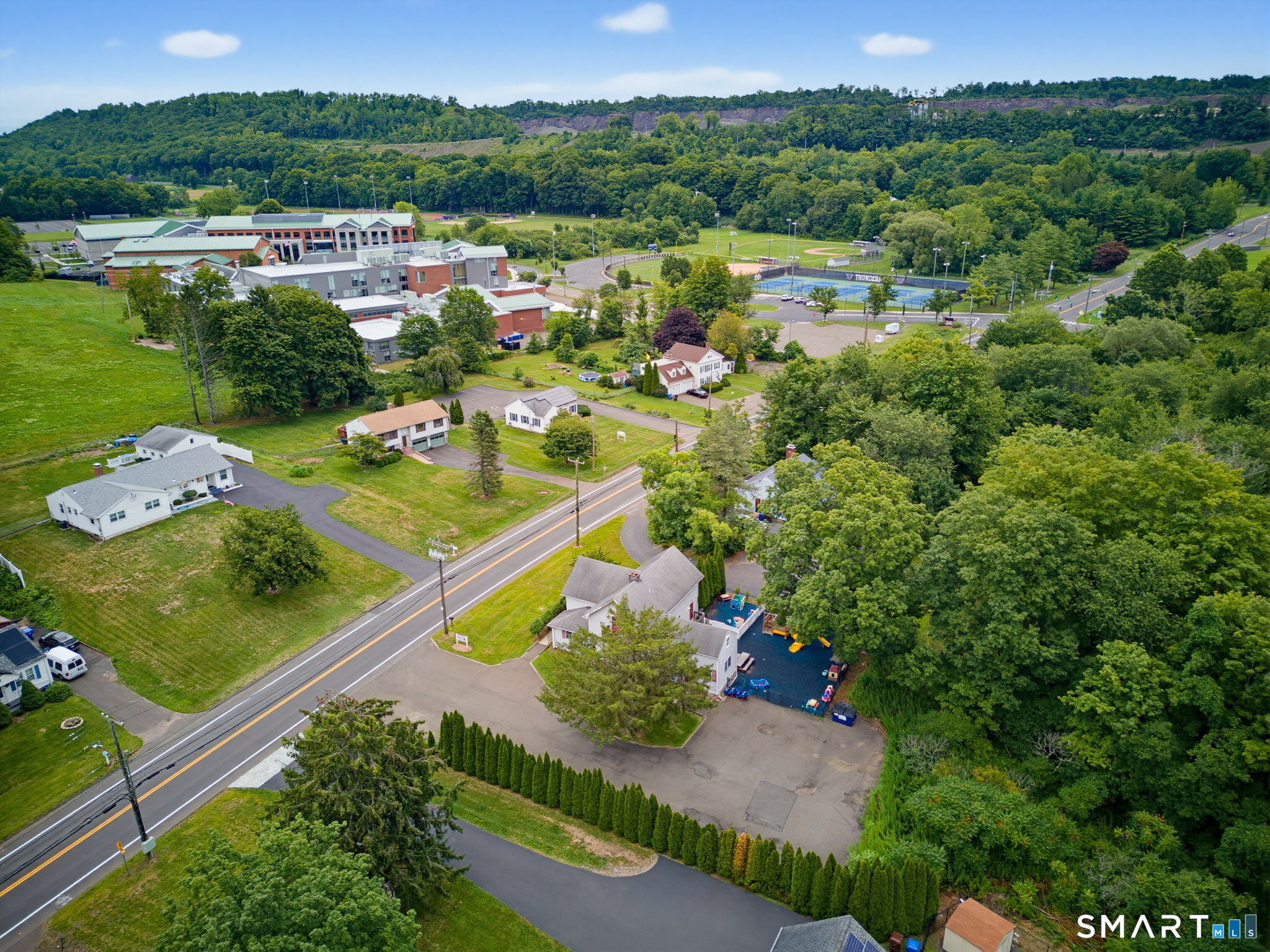605 Foxon Road North Branford CT 06471