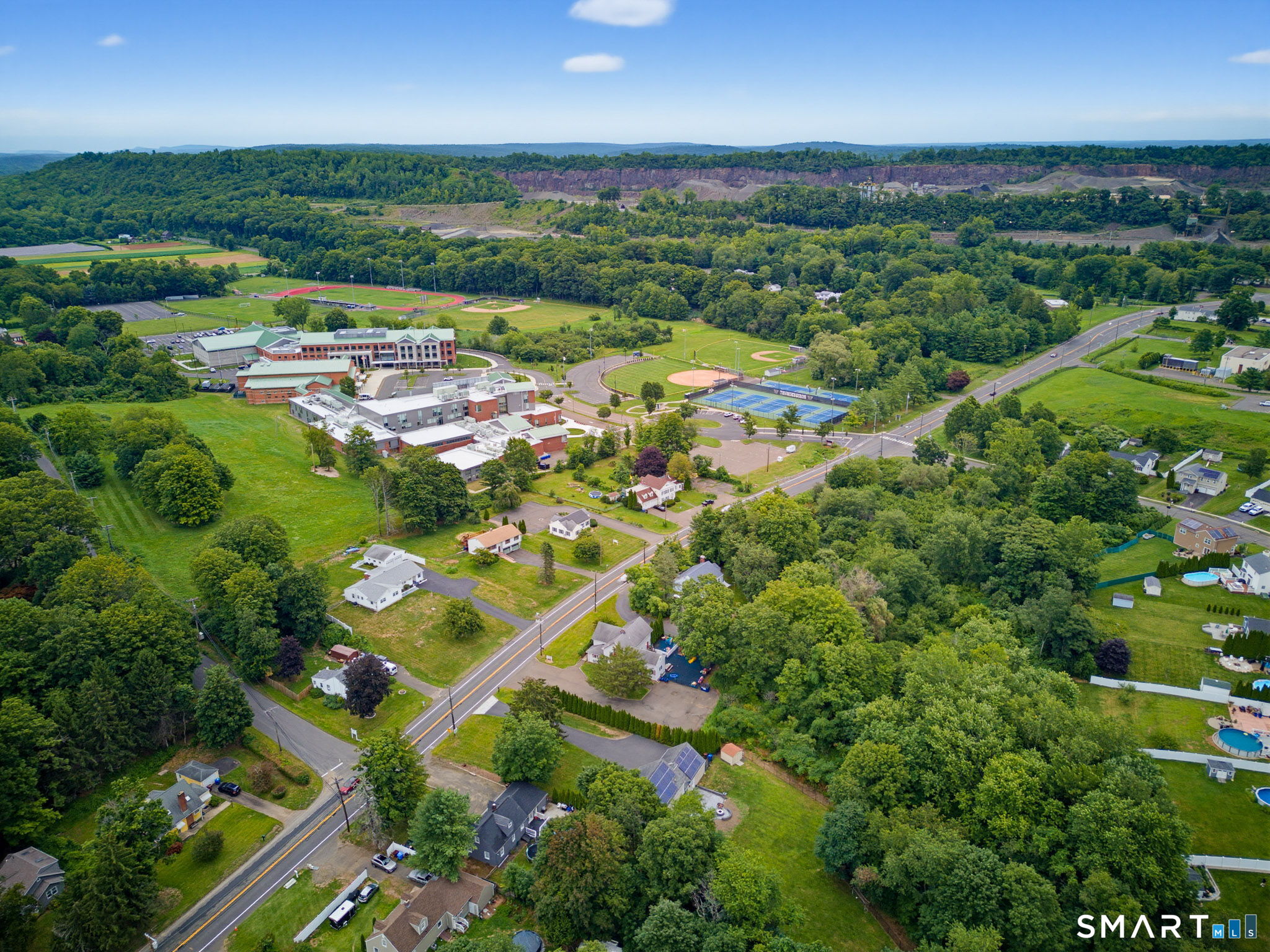 605 Foxon Road North Branford CT 06471