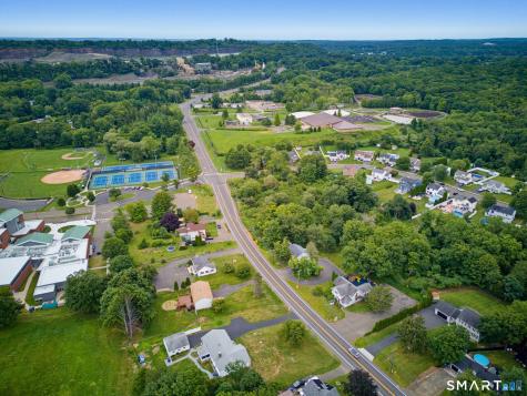 605 Foxon Road North Branford CT 06471