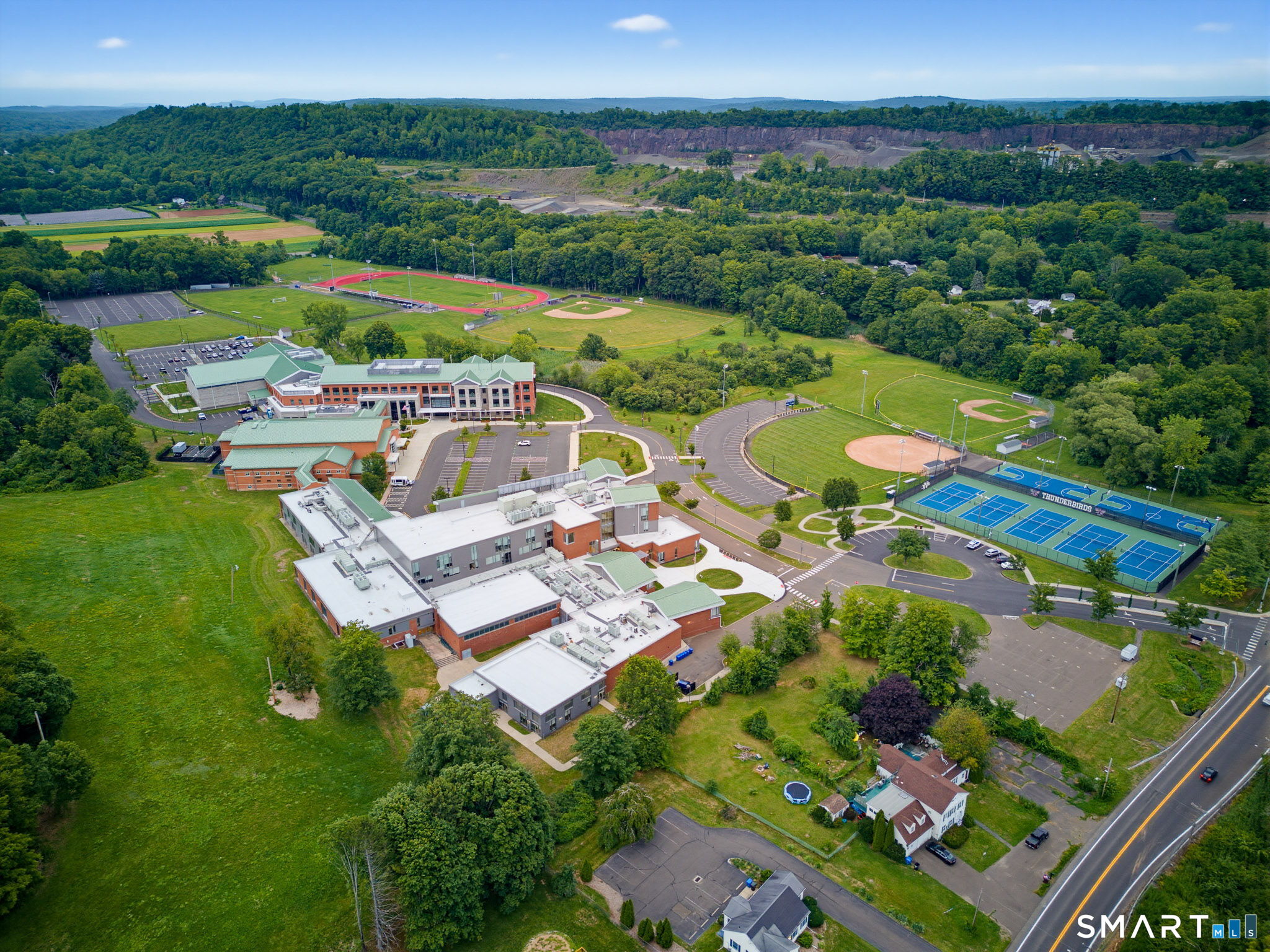 605 Foxon Road North Branford CT 06471