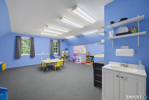605 Foxon Road North Branford CT 06471