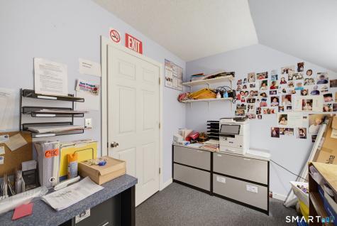 605 Foxon Road North Branford CT 06471