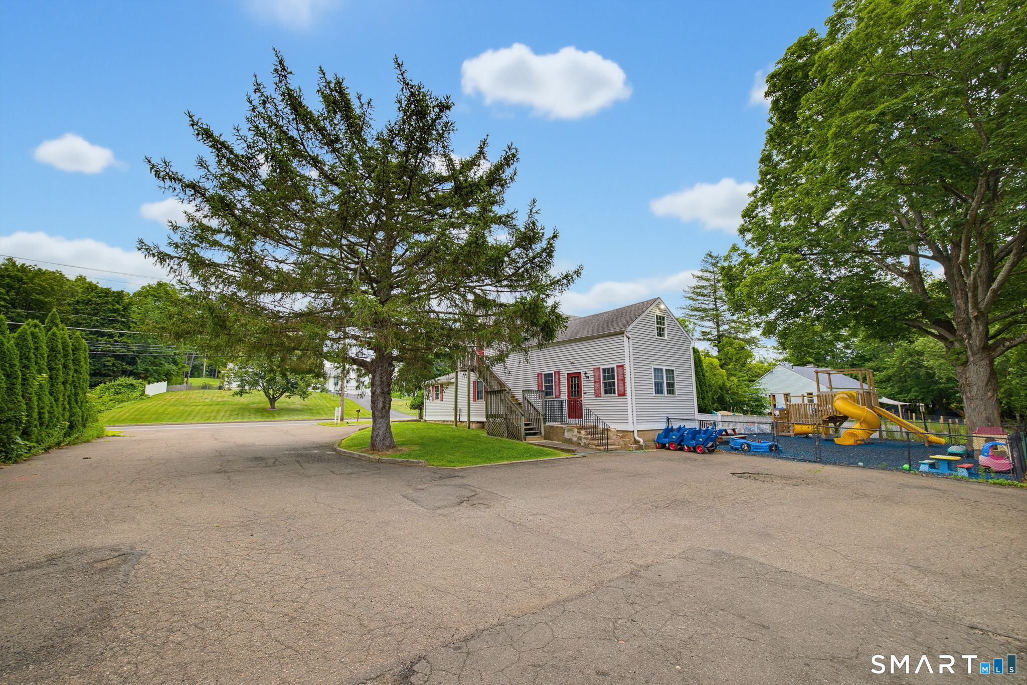 605 Foxon Road North Branford CT 06471