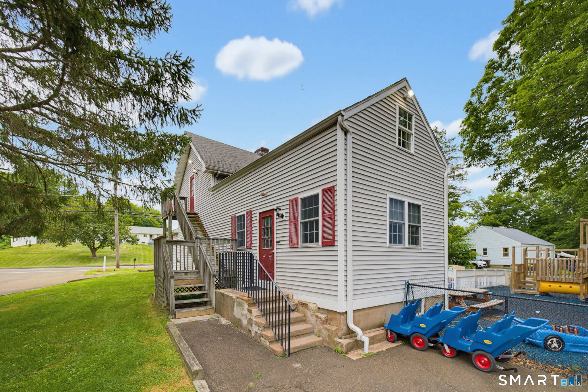 605 Foxon Road North Branford CT 06471