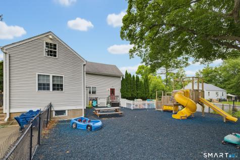 605 Foxon Road North Branford CT 06471