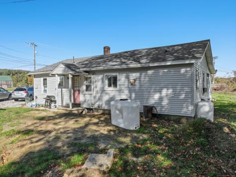 105 & 109 US-7 Salisbury CT 06031