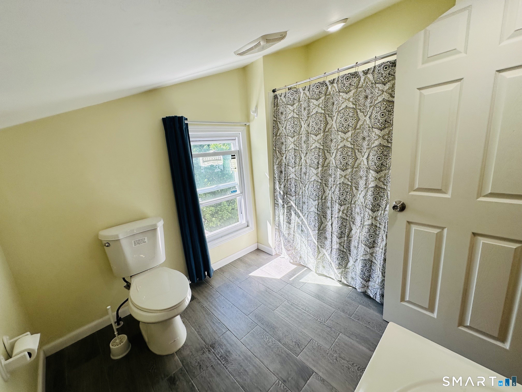 20 Lafayette Street Norwich CT 06360