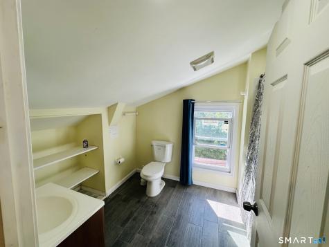 20 Lafayette Street Norwich CT 06360