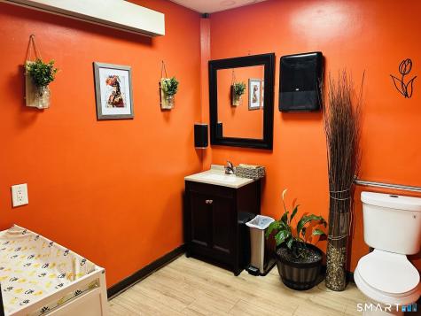 20 Lafayette Street Norwich CT 06360