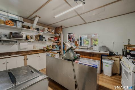 231 Poquonnock Road Groton CT 06340
