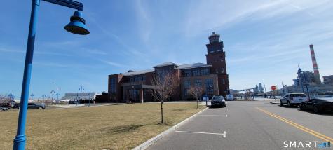472 Huntington Turnpike Bridgeport CT 06610