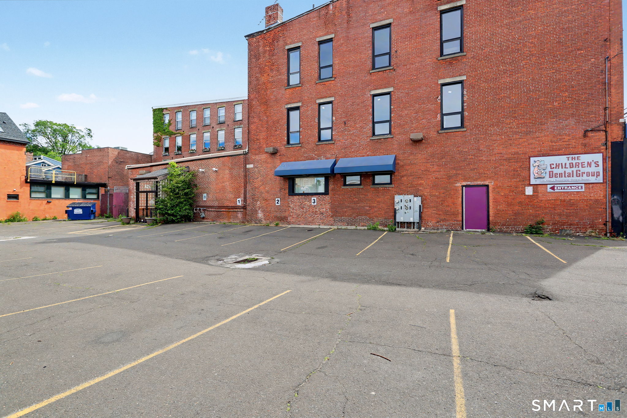 825 Grand Avenue New Haven CT 06511