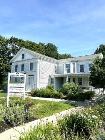 4 Fort Hill Road Groton CT 06340