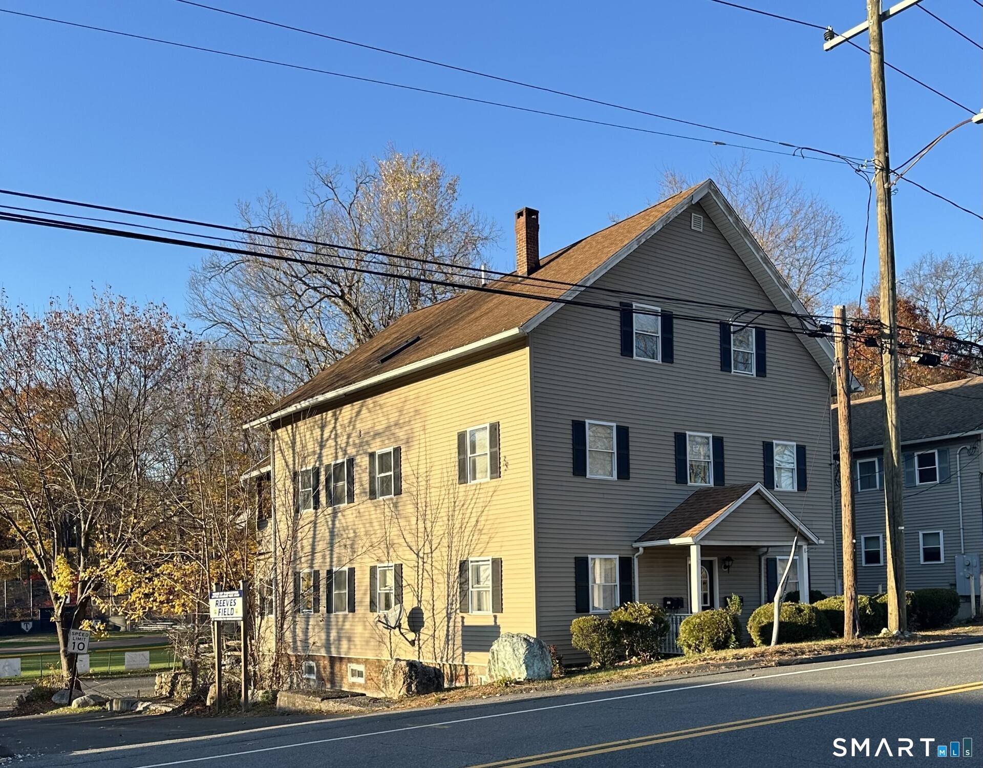 27 North Main Street Thomaston CT 06787