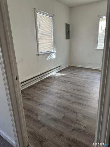 27 North Main Street Thomaston CT 06787