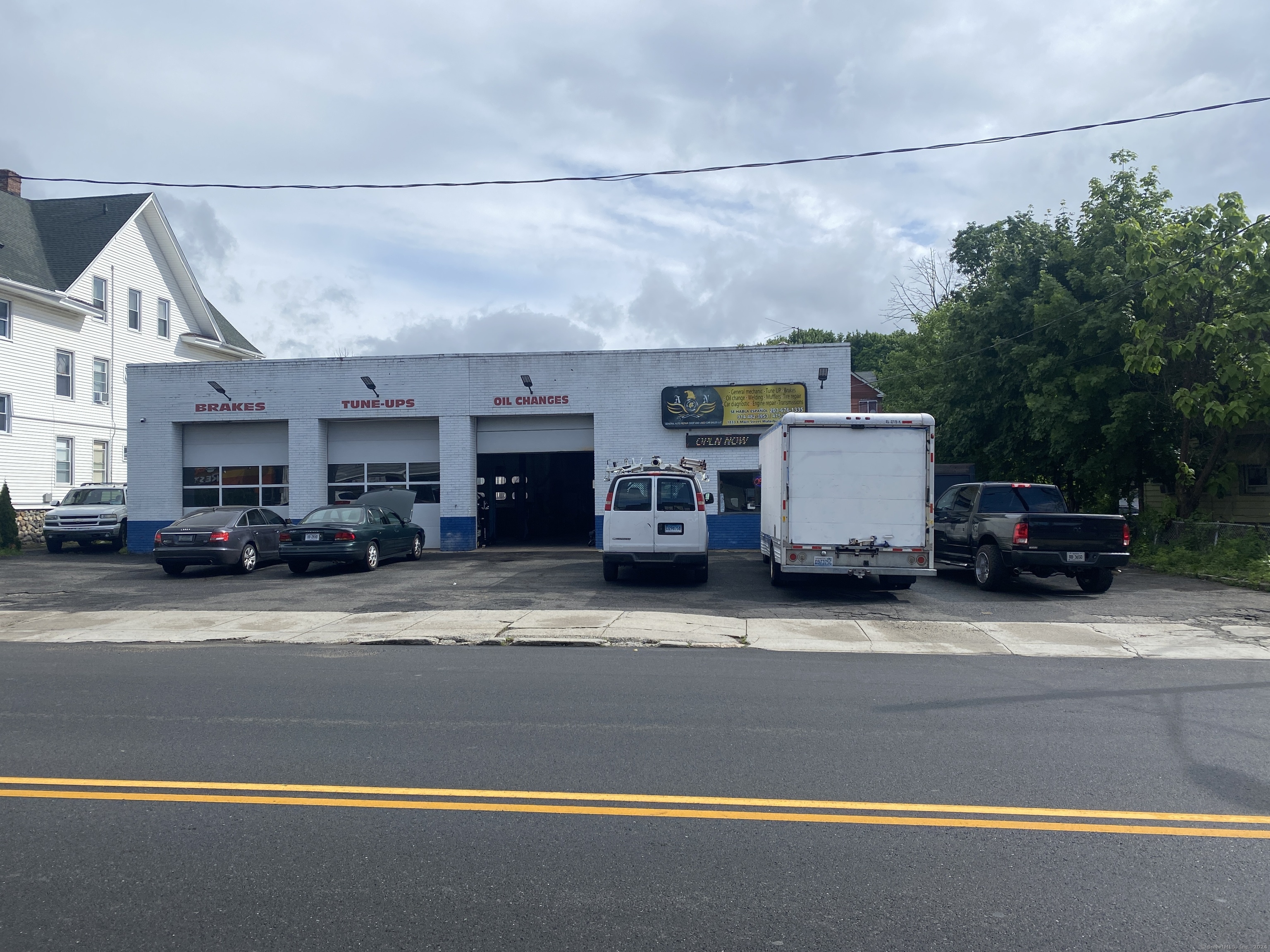1833 East Main Street Waterbury CT 06705