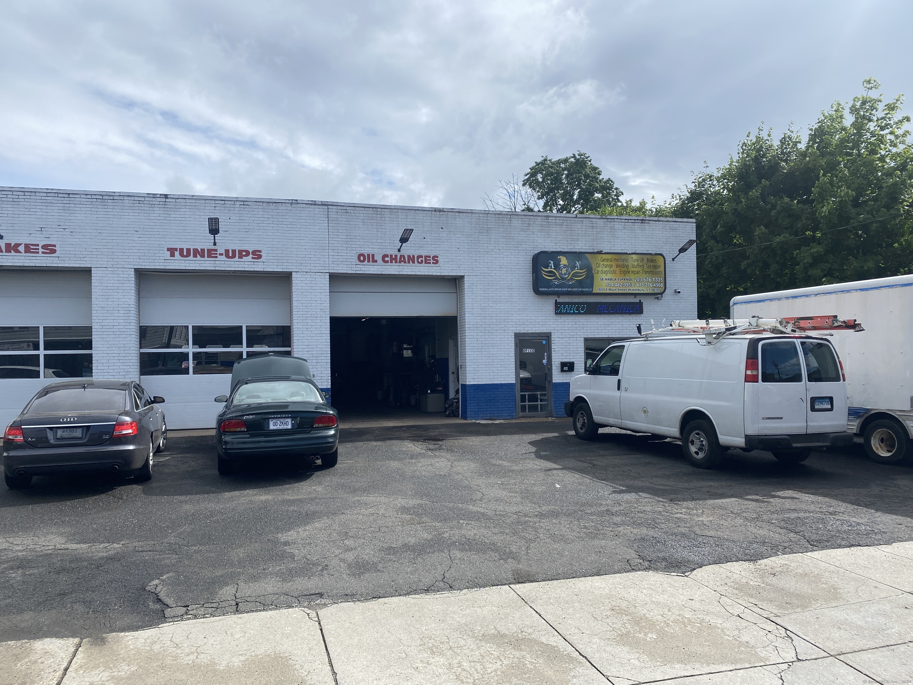 1833 East Main Street Waterbury CT 06705
