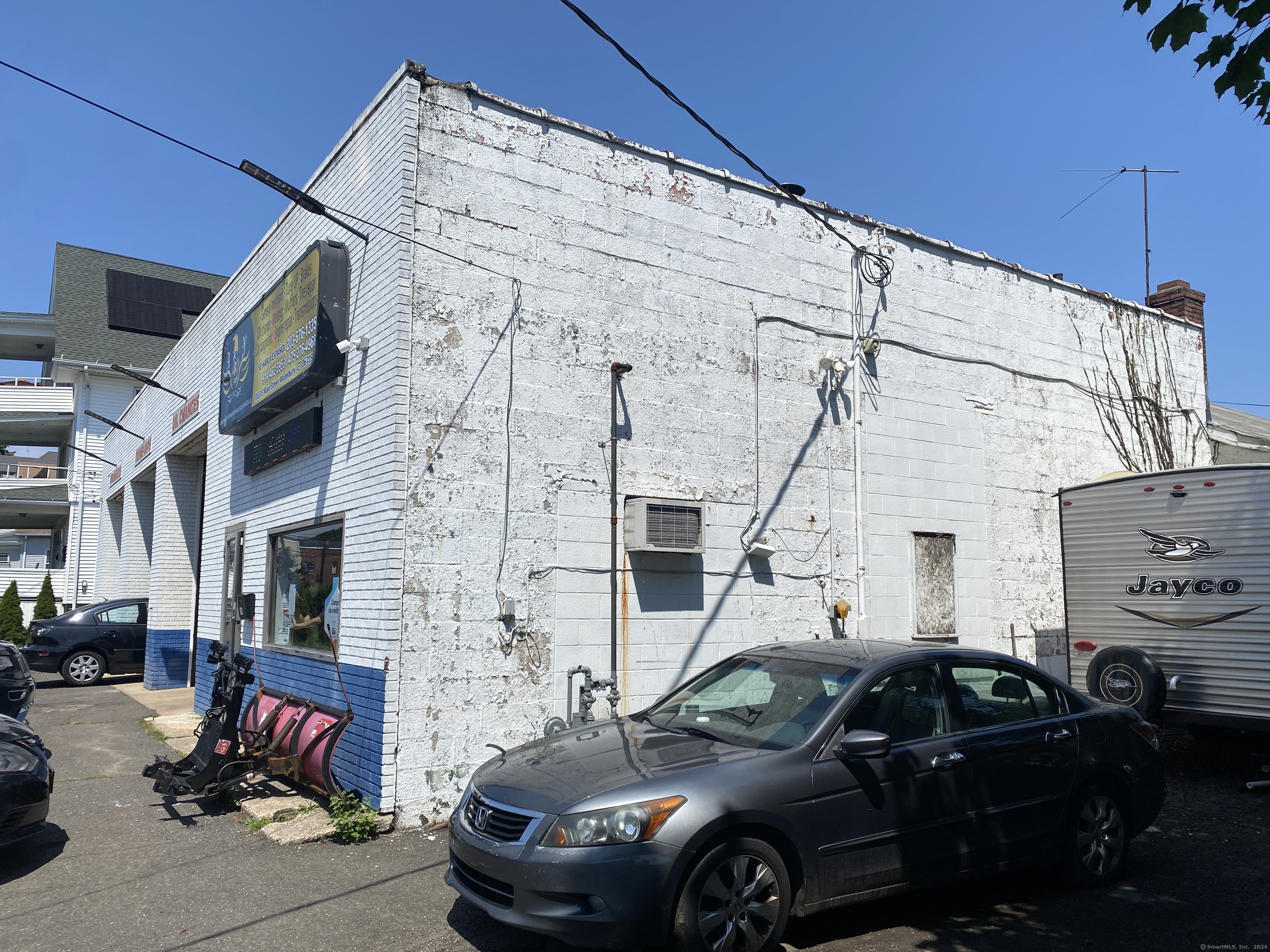 1833 East Main Street Waterbury CT 06705