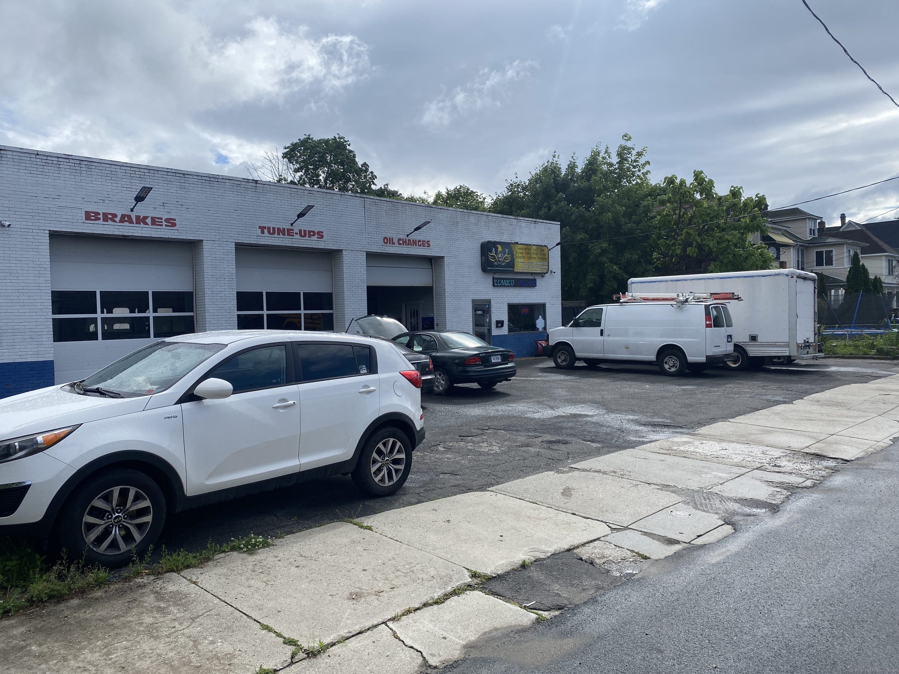 1833 East Main Street Waterbury CT 06705