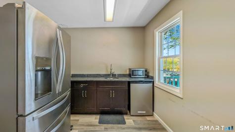 84 State Route 37 Road New Fairfield CT 06812