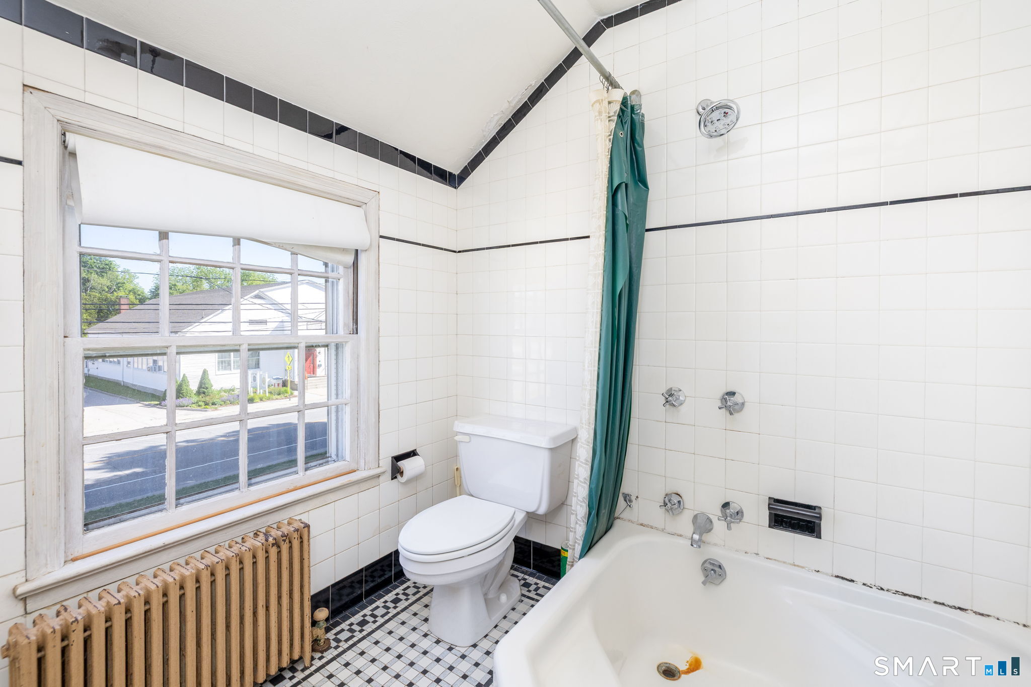 84 Norwich Avenue Colchester CT 06415