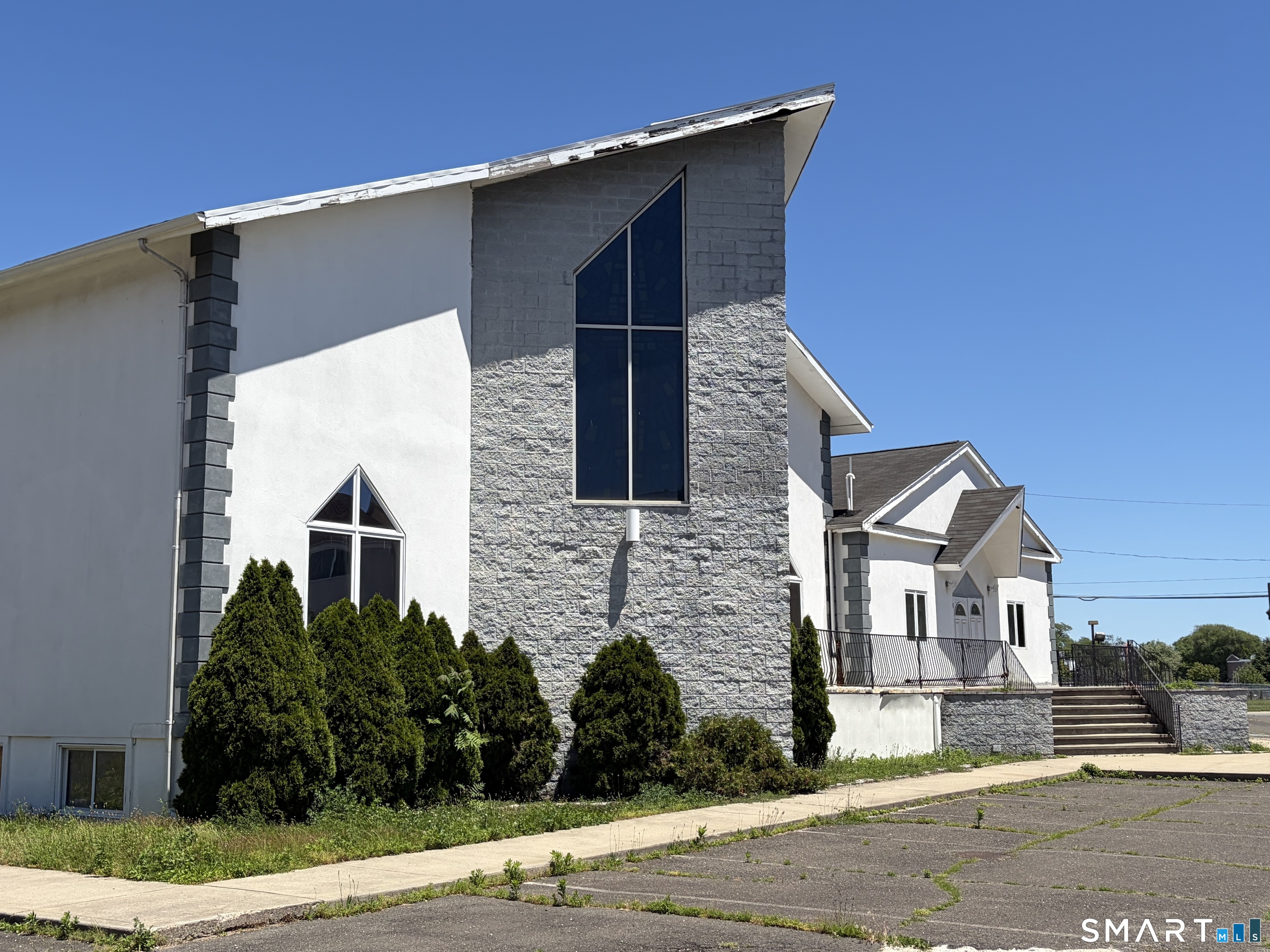 240 Hamilton Street Bridgeport CT 06608