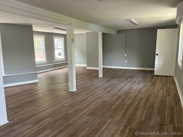 27 North Main Street Norwich CT 06360