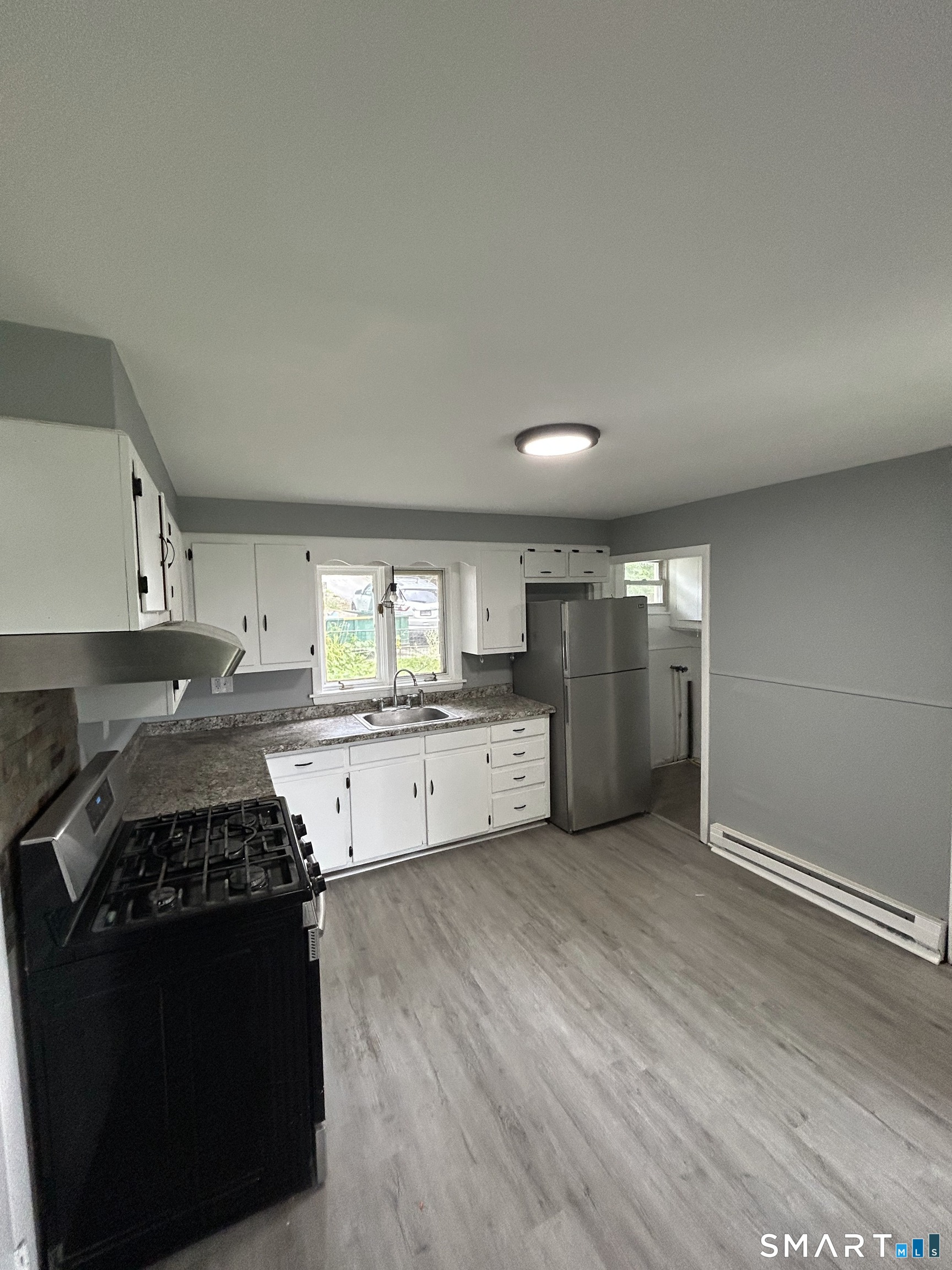27 North Main Street Norwich CT 06360