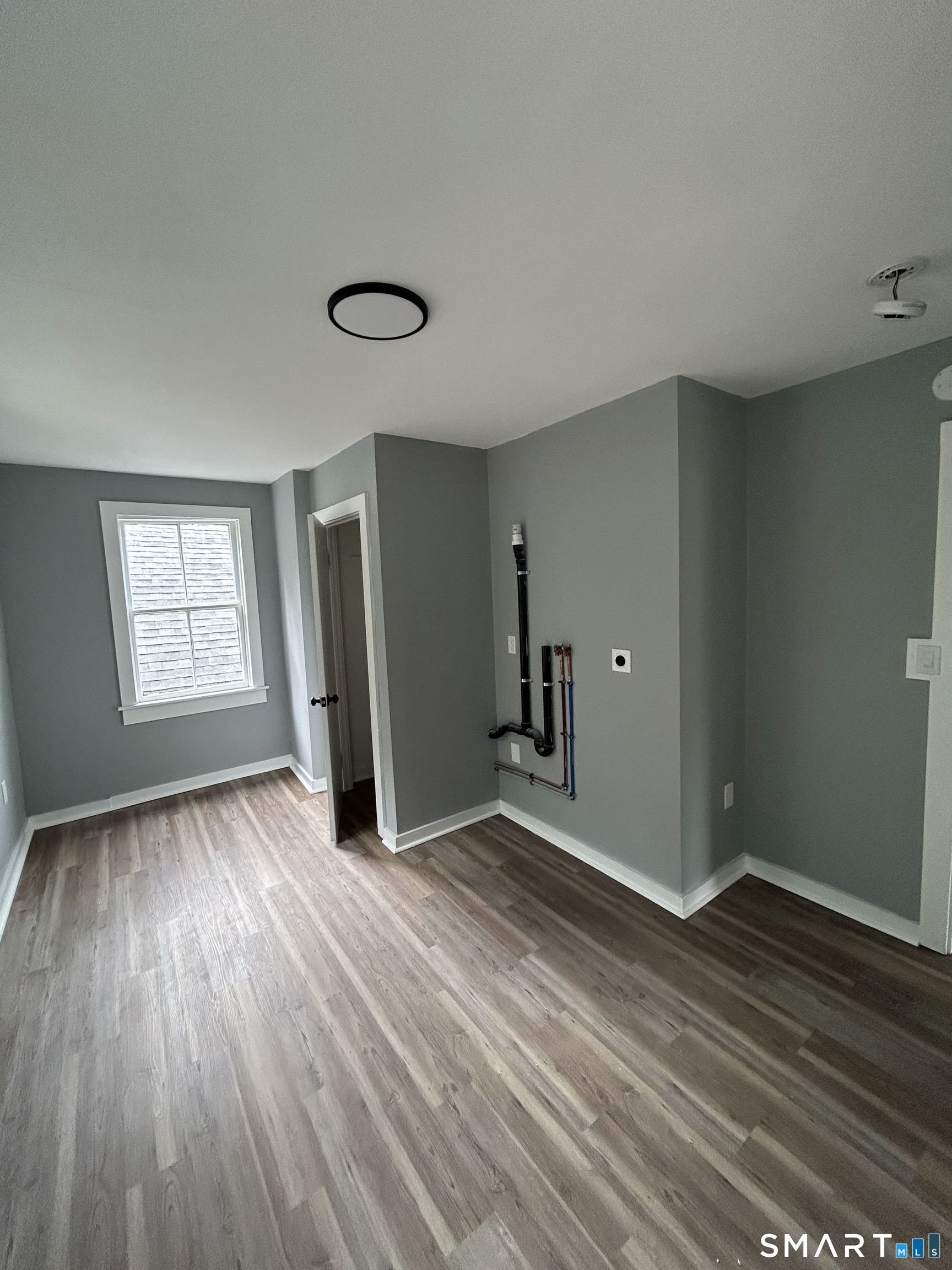 27 North Main Street Norwich CT 06360
