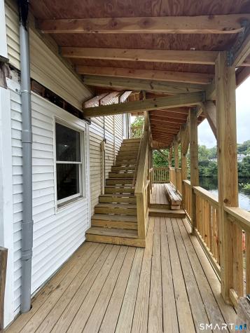 27 North Main Street Norwich CT 06360