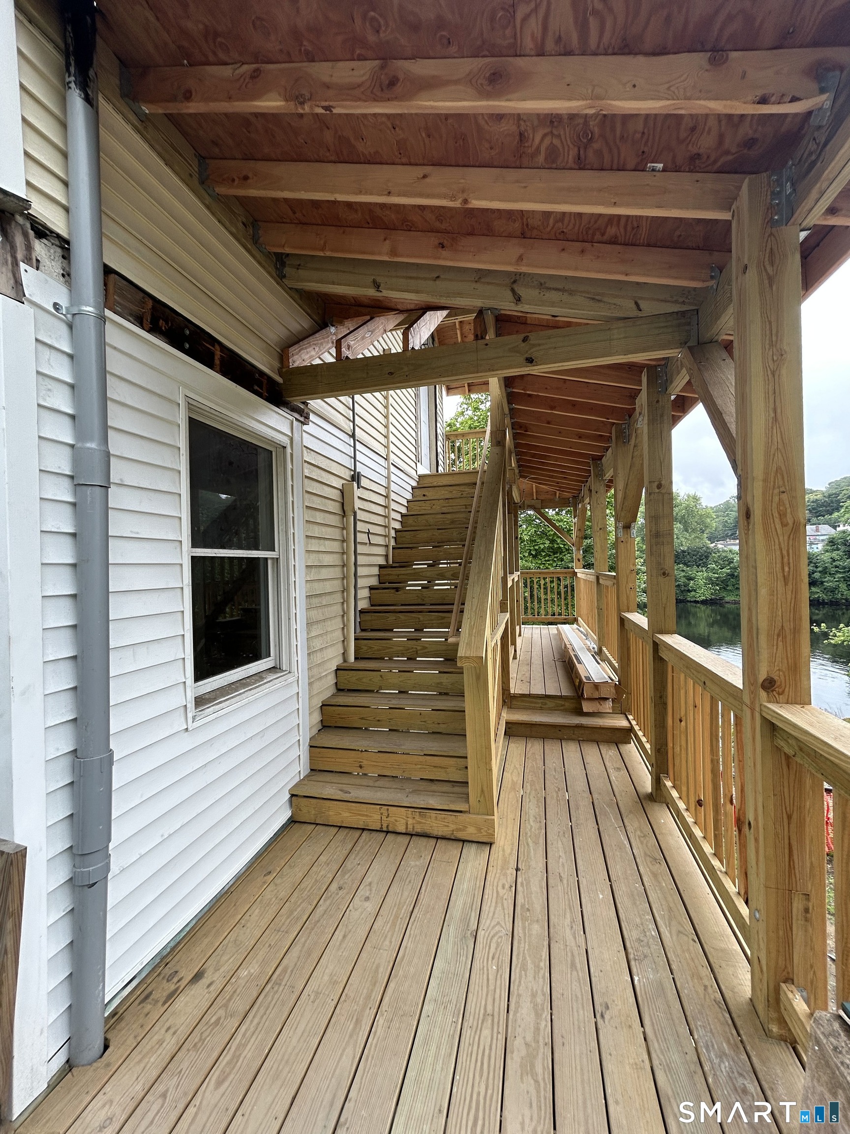 27 North Main Street Norwich CT 06360