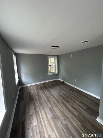 27 North Main Street Norwich CT 06360