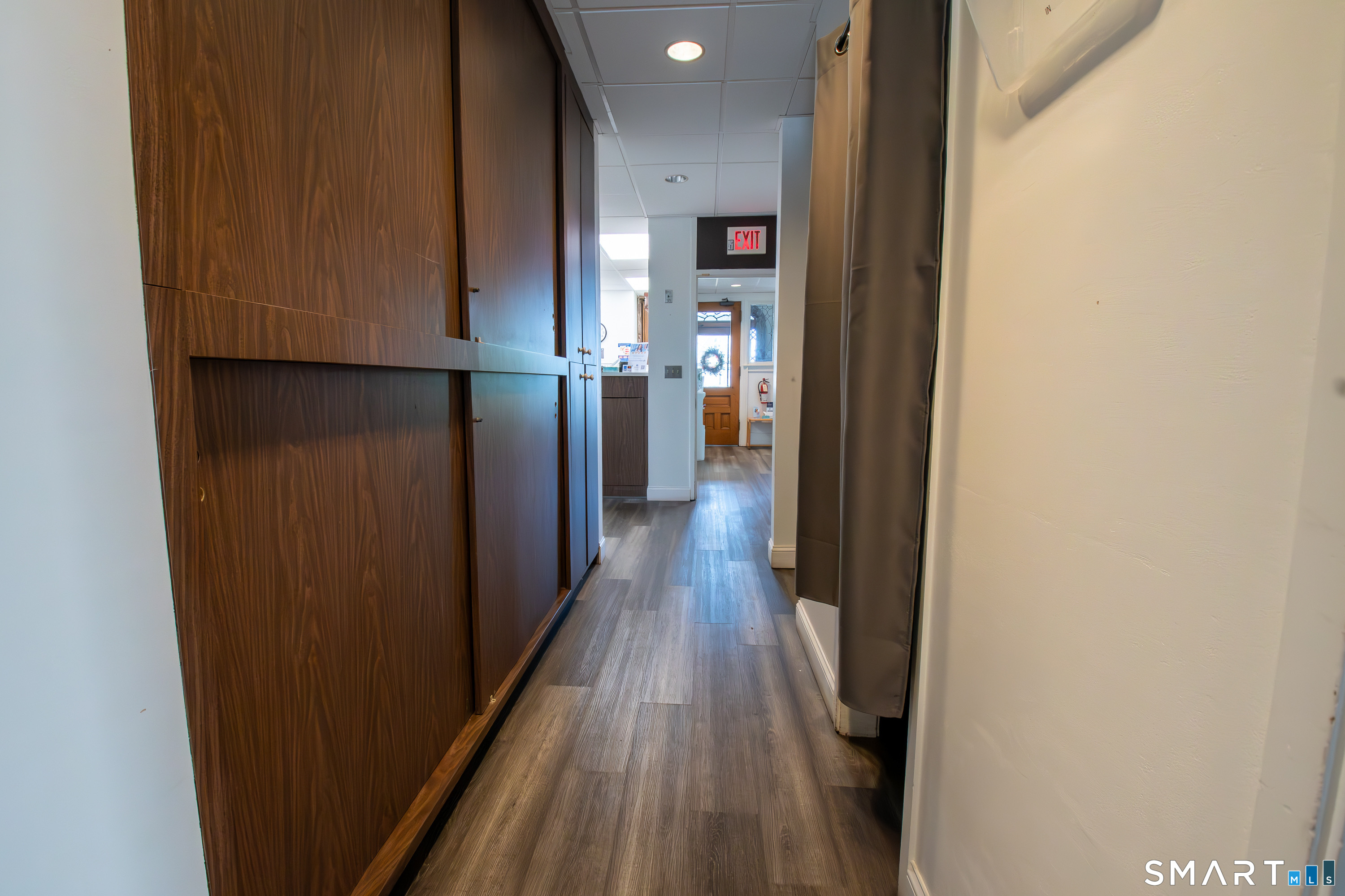 27 Broad Street New London CT 06320