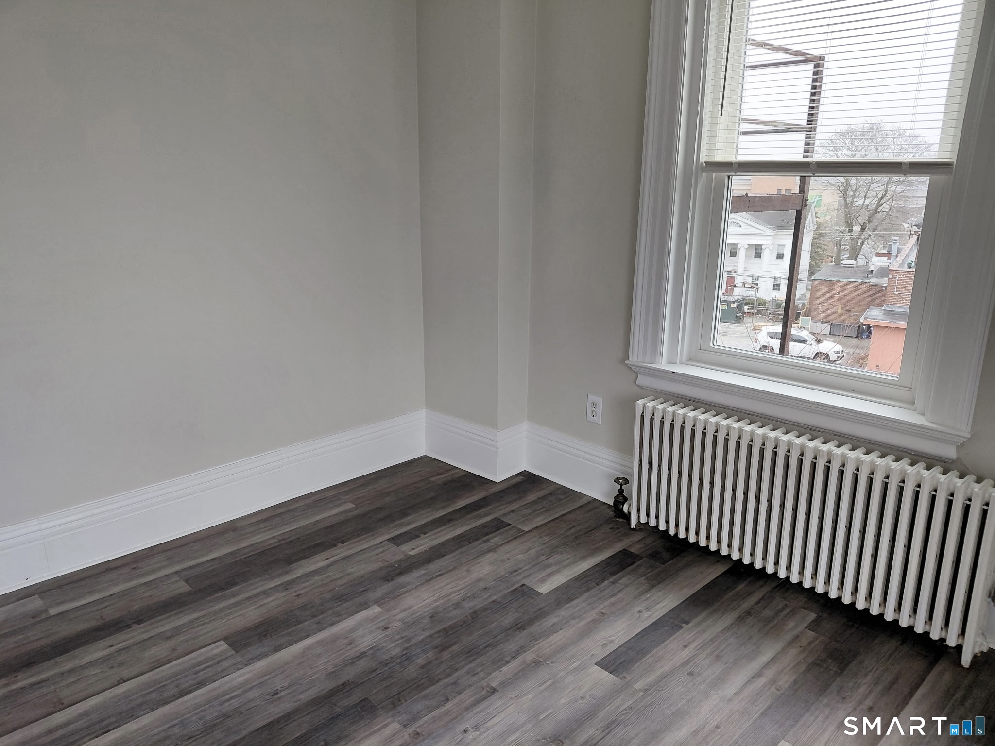 27 Broad Street New London CT 06320