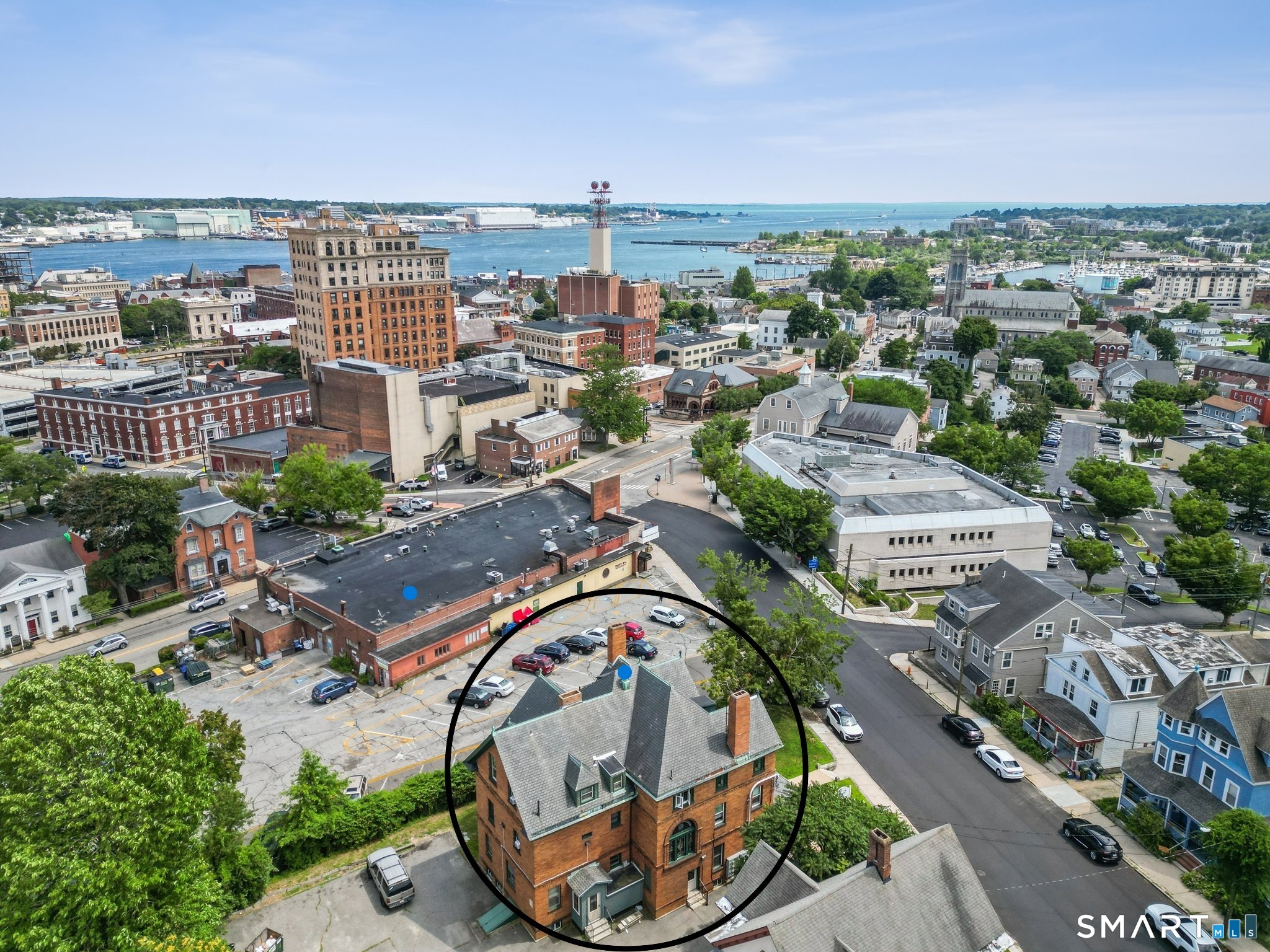 27 Broad Street New London CT 06320