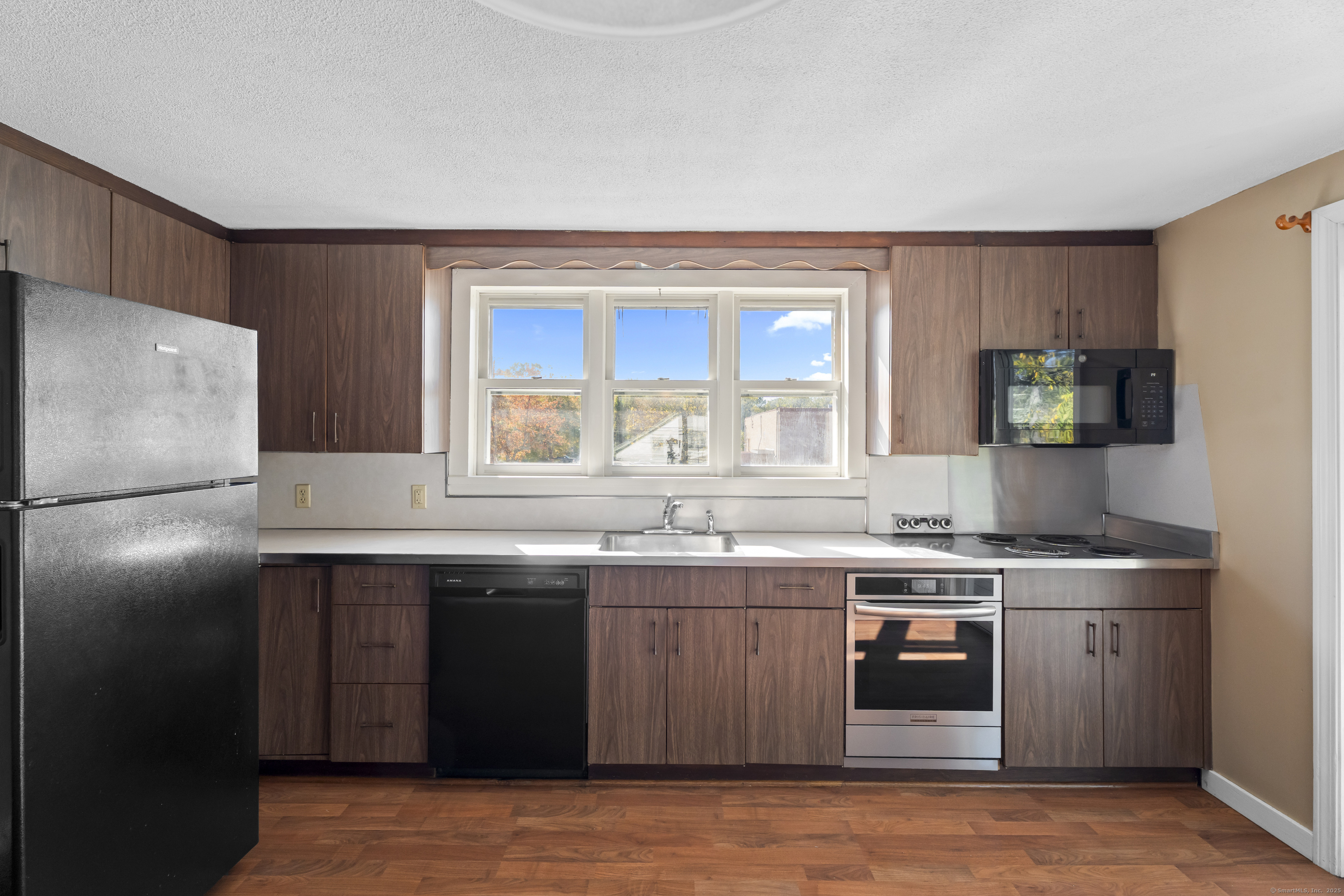 56 Norwich Avenue Colchester CT 06415