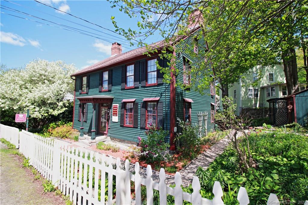 5 Town Street Norwich CT 06360