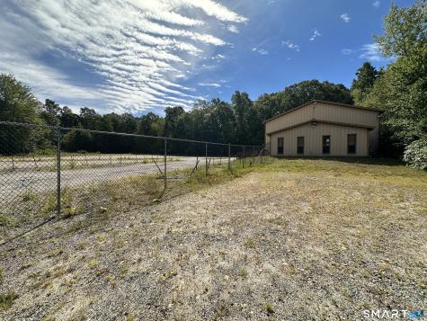 19 Colton Road East Lyme CT 06333
