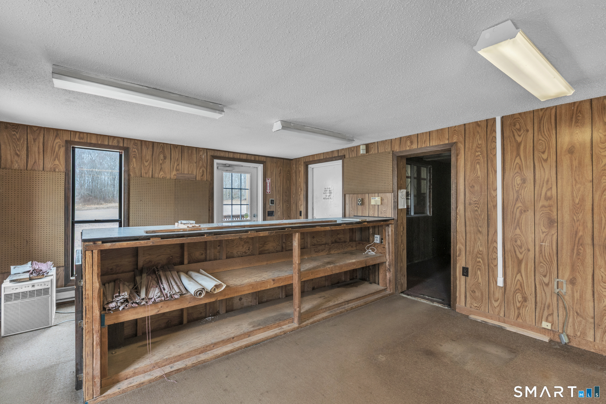 19 Colton Road East Lyme CT 06333