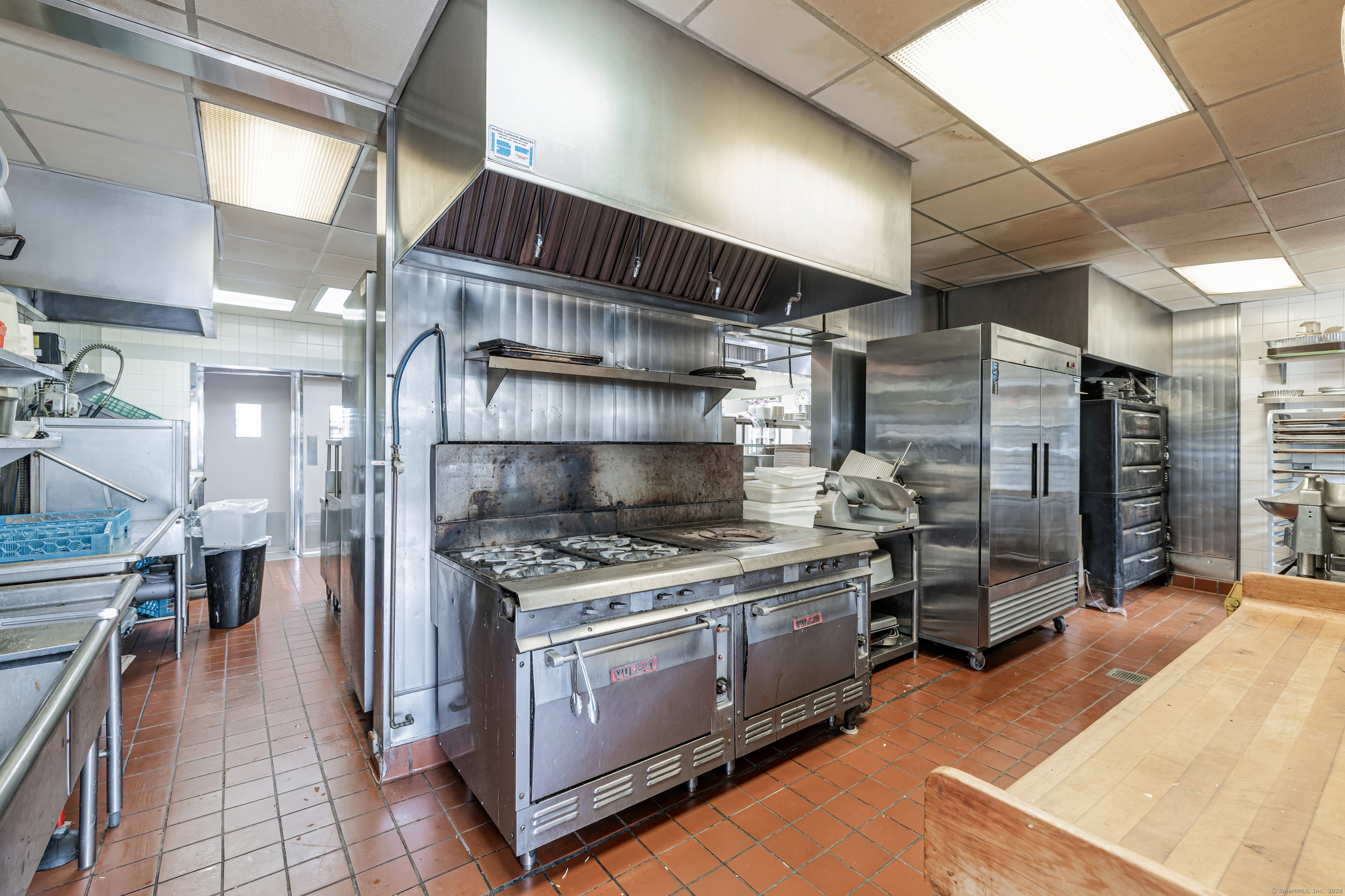706 Campbell Avenue West Haven CT 06516