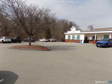 25 Collins Road Bristol CT 06010