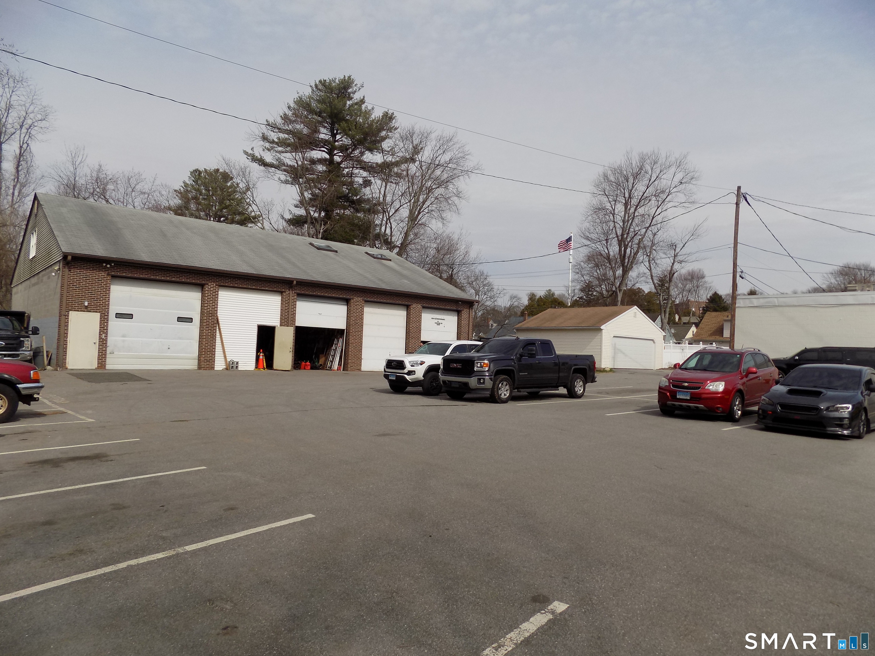 25 Collins Road Bristol CT 06010