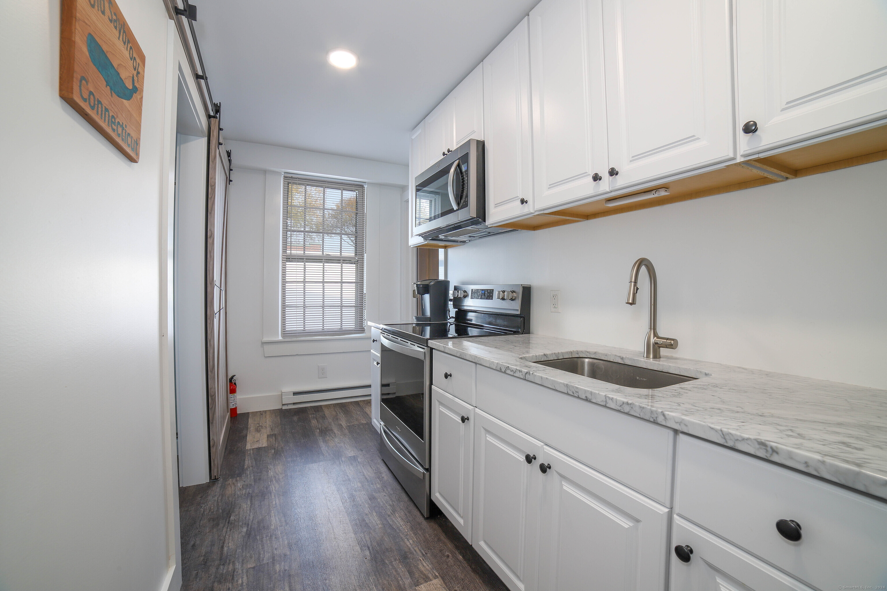 125 Main Street Old Saybrook CT 06475