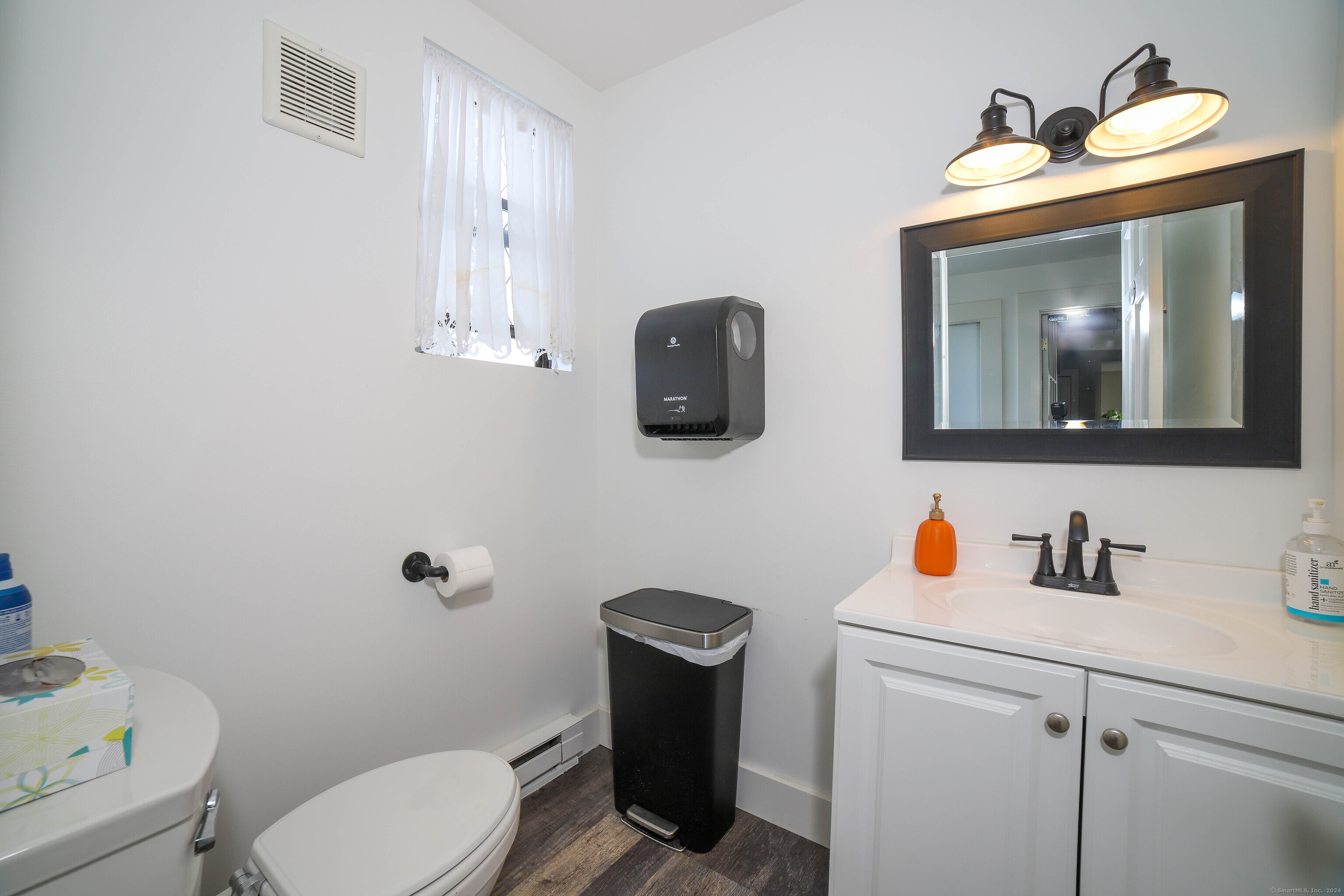 125 Main Street Old Saybrook CT 06475